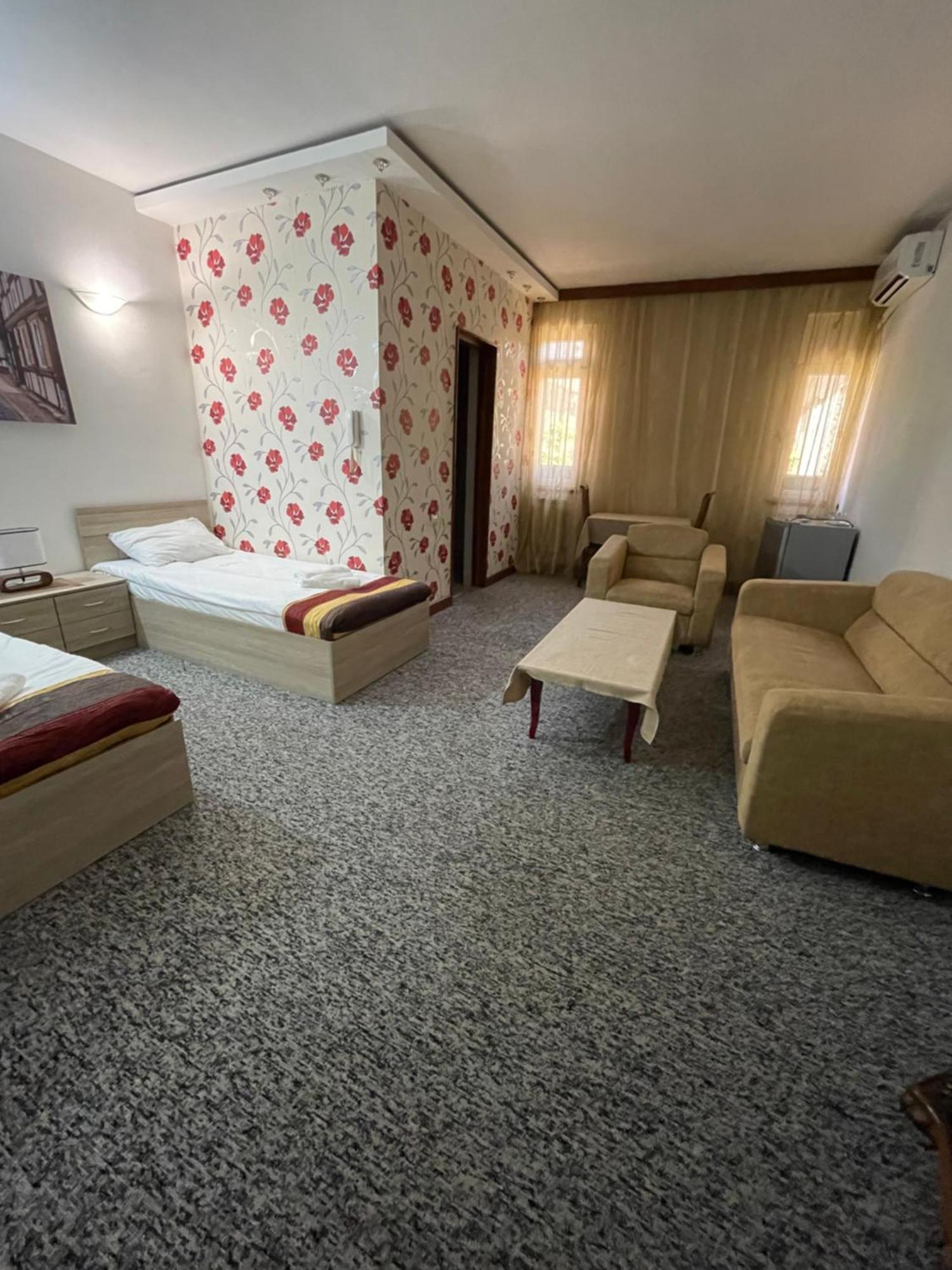 No Problem Hotel Erevan Exterior foto
