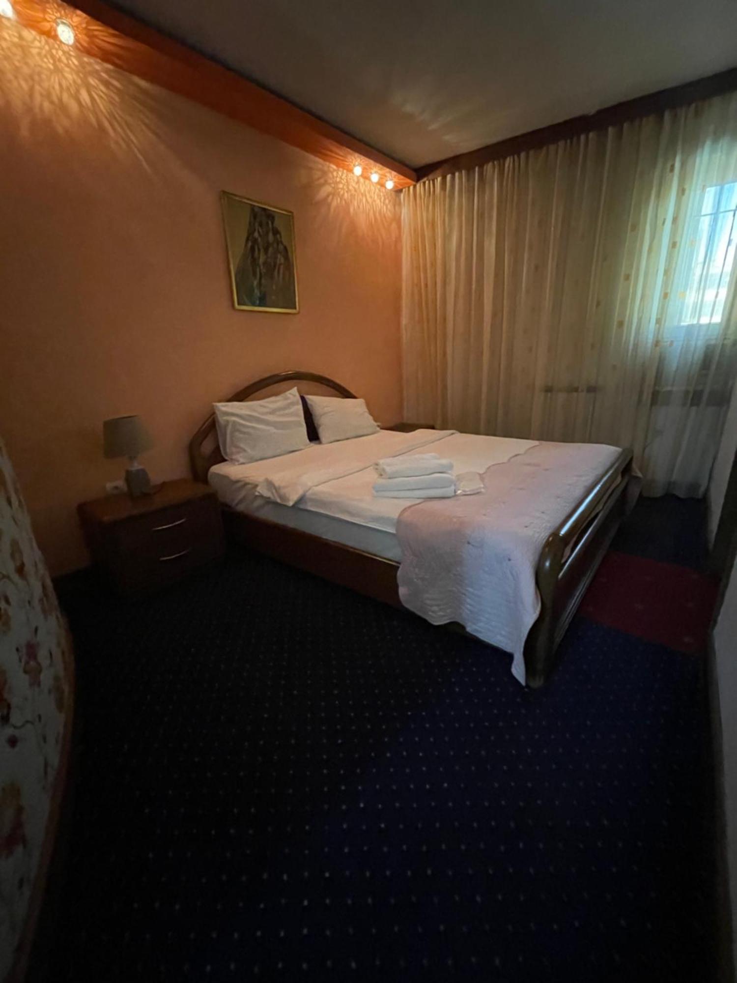 No Problem Hotel Erevan Exterior foto