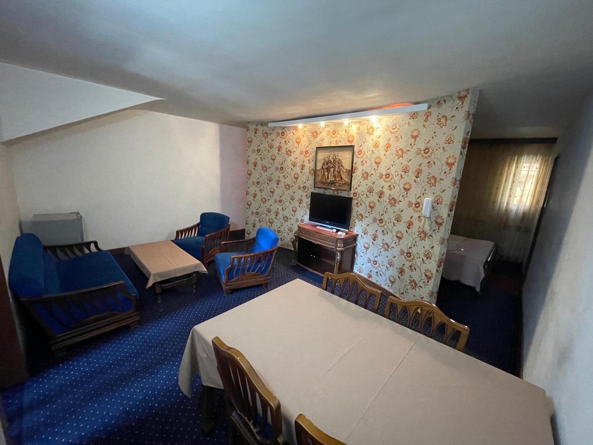 No Problem Hotel Erevan Exterior foto